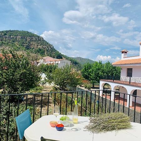 Casa Rural Con Encanto En La Puebla De Arenoso ภายนอก รูปภาพ